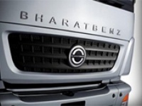 Mercedes-Benz        BharatBenz